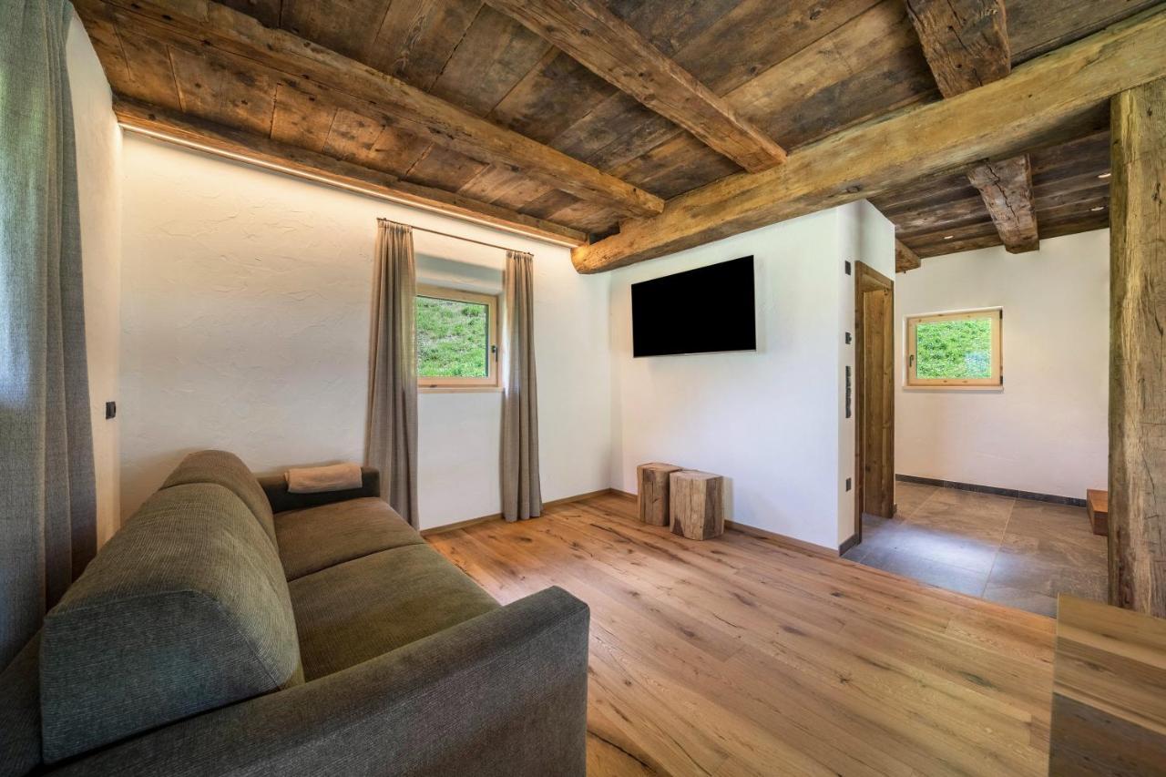 Chalet Zu Wosser San Leonardo in Passiria Eksteriør billede